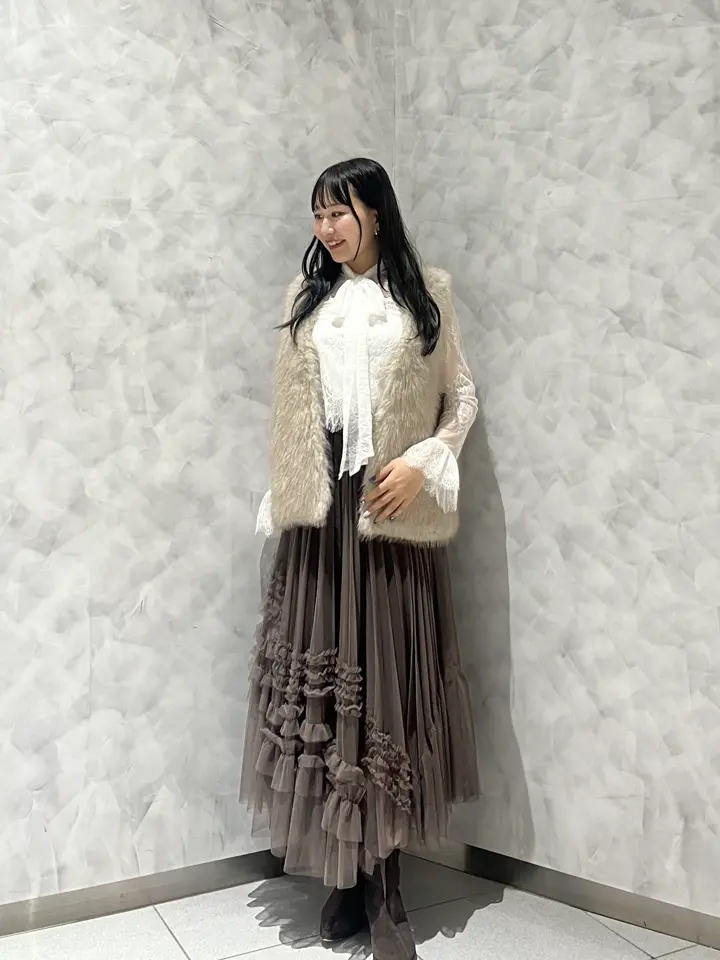 GRACE CONTINENTAL 根本　紗良 コーディネート画像