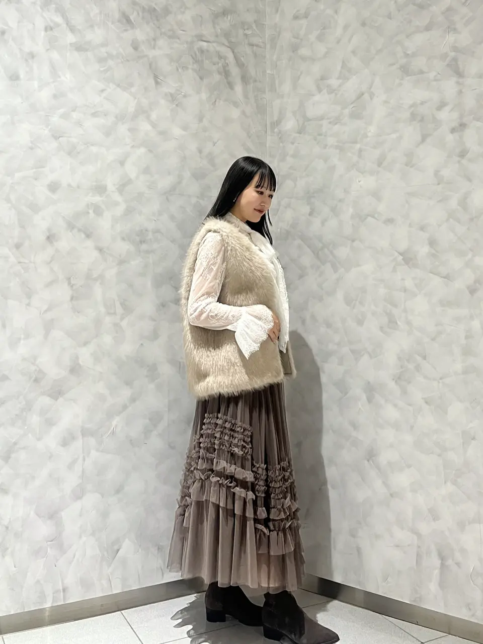 GRACE CONTINENTAL 根本　紗良 コーディネート画像