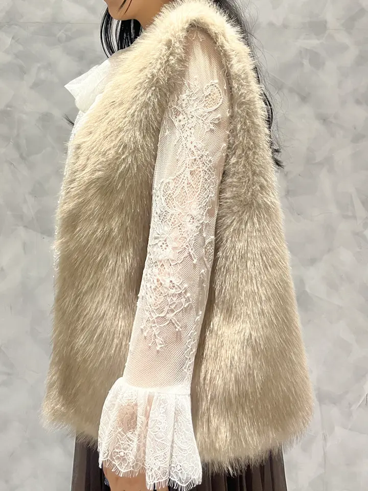 GRACE CONTINENTAL 根本　紗良 コーディネート画像