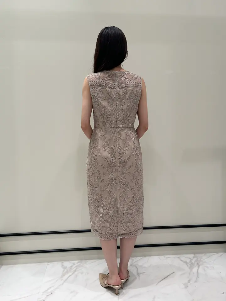 GRACE CONTINENTAL 若園　ひかり コーディネート画像