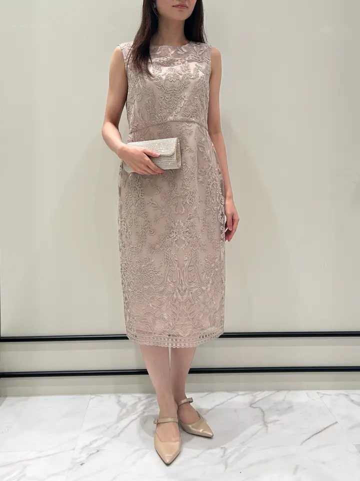 GRACE CONTINENTAL 若園　ひかり コーディネート画像