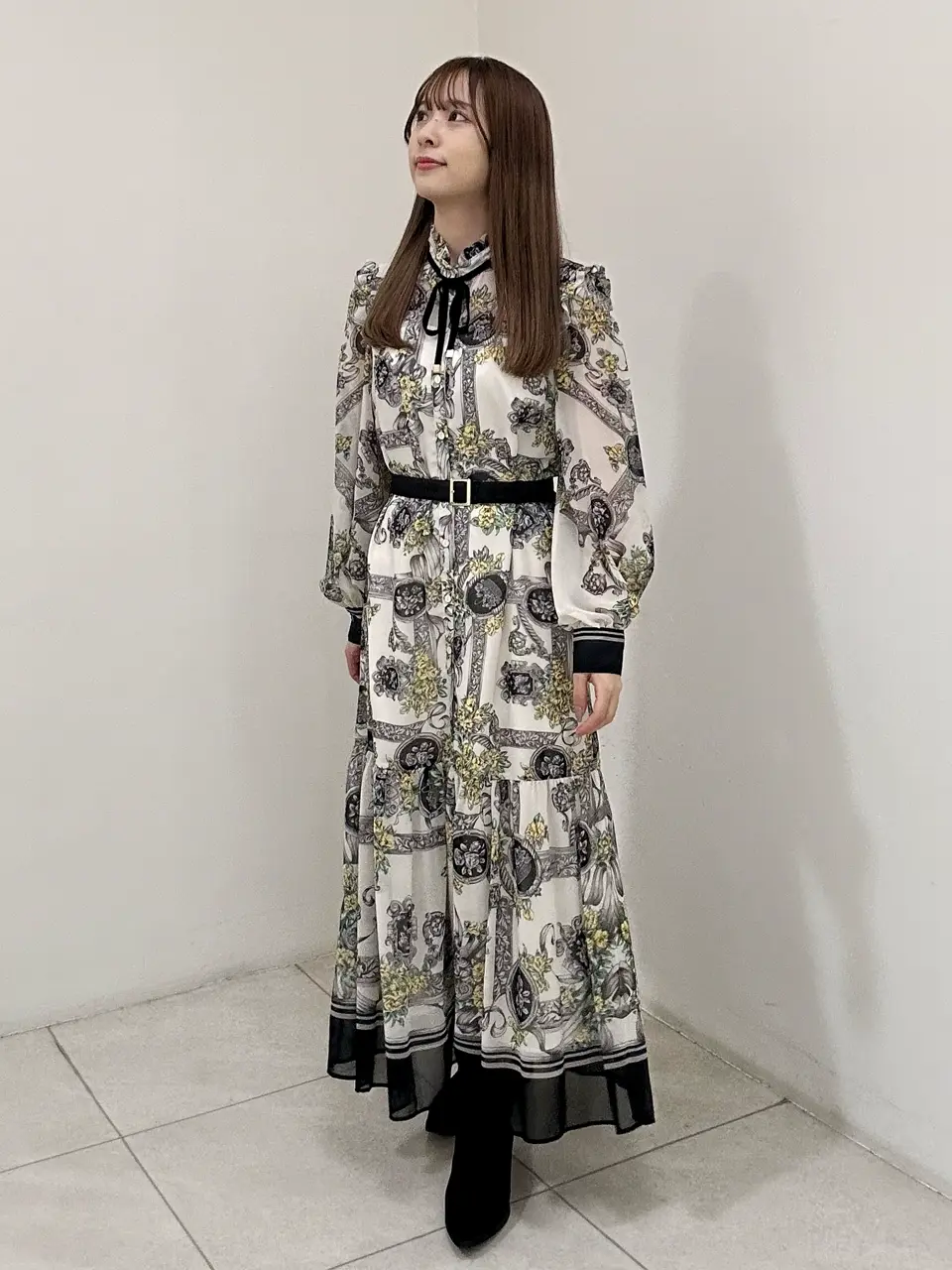  Miu Akamatsu コーディネート画像