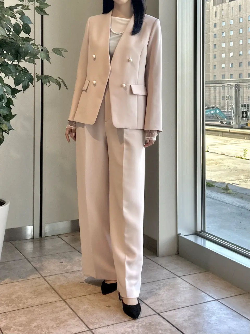 GRACE CONTINENTAL 端場　わかな コーディネート画像