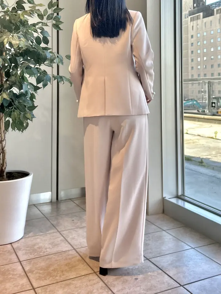 GRACE CONTINENTAL 端場　わかな コーディネート画像