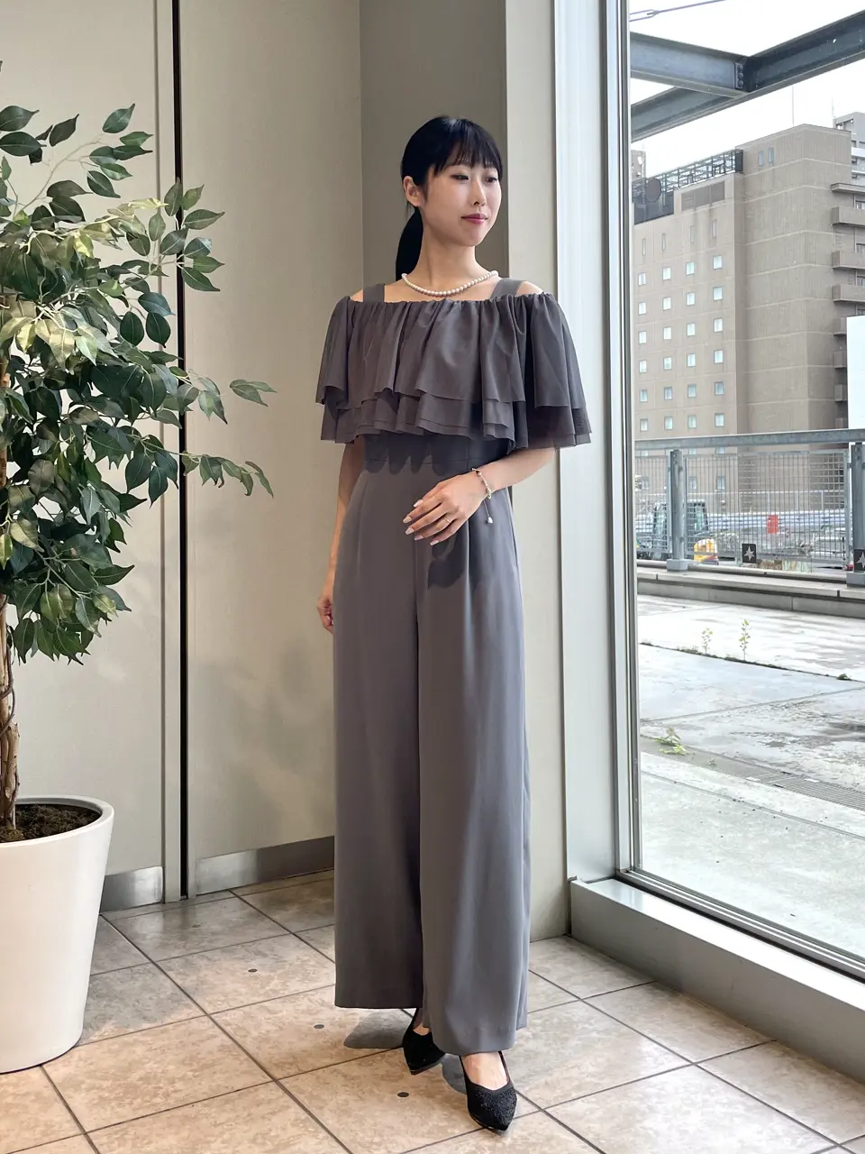 GRACE CONTINENTAL 端場　わかな コーディネート画像