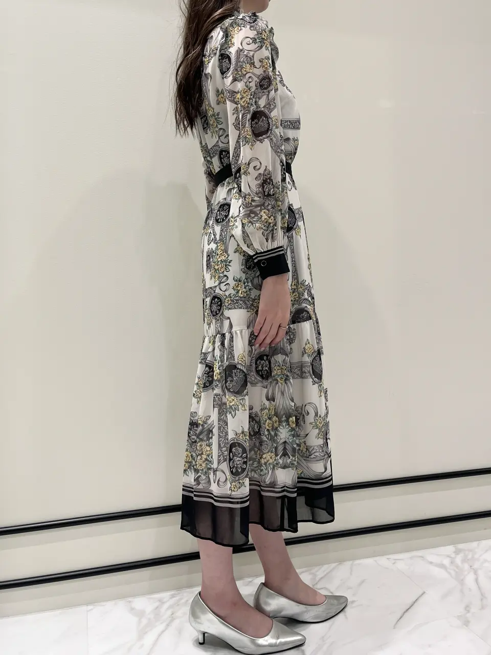 GRACE CONTINENTAL Hotei コーディネート画像