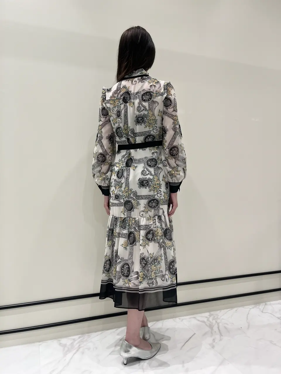 GRACE CONTINENTAL Hotei コーディネート画像