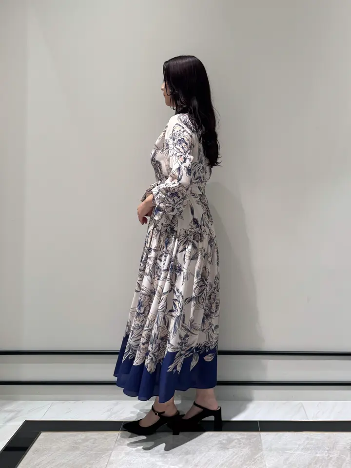 GRACE CONTINENTAL MOMOKO コーディネート画像