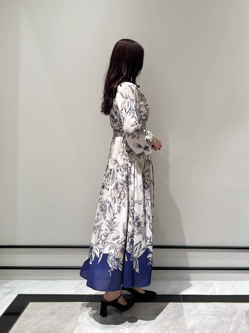 GRACE CONTINENTAL MOMOKO コーディネート画像