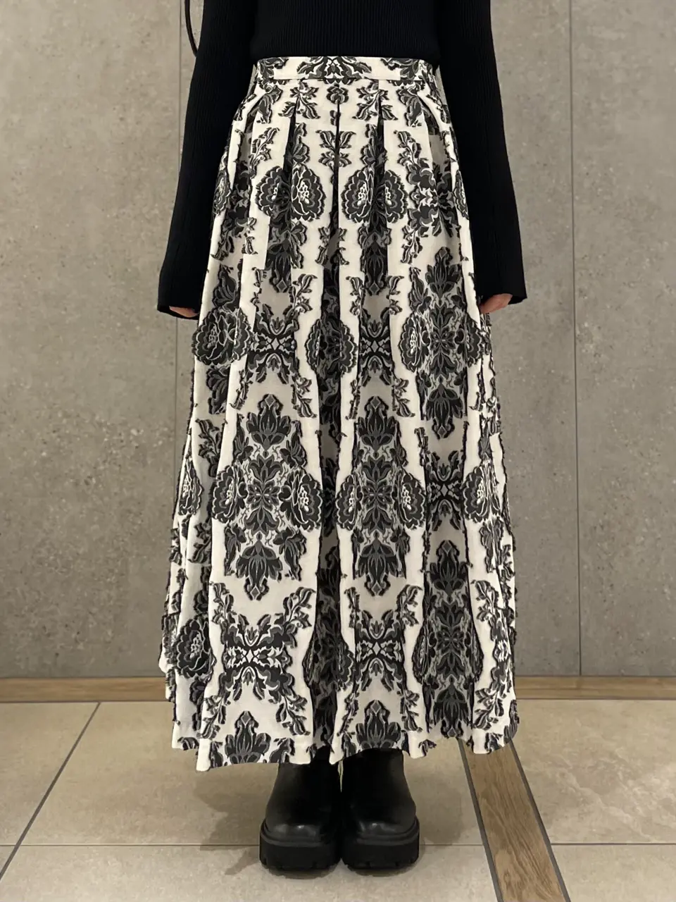 GRACE CONTINENTAL 清水　杏梨 コーディネート画像