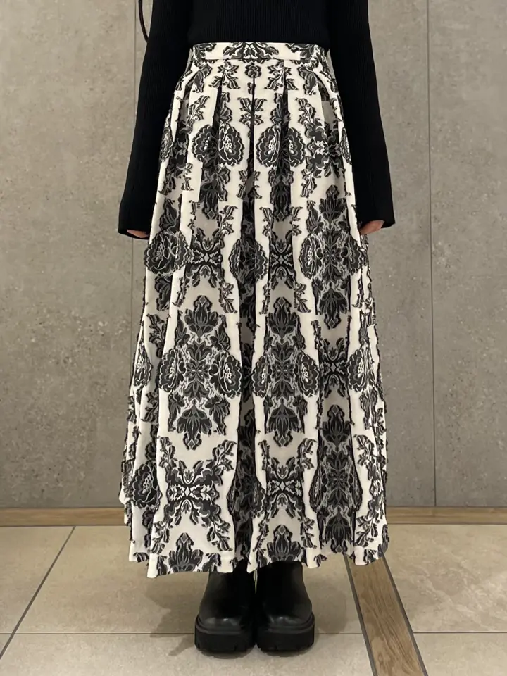 GRACE CONTINENTAL 清水　杏梨 コーディネート画像