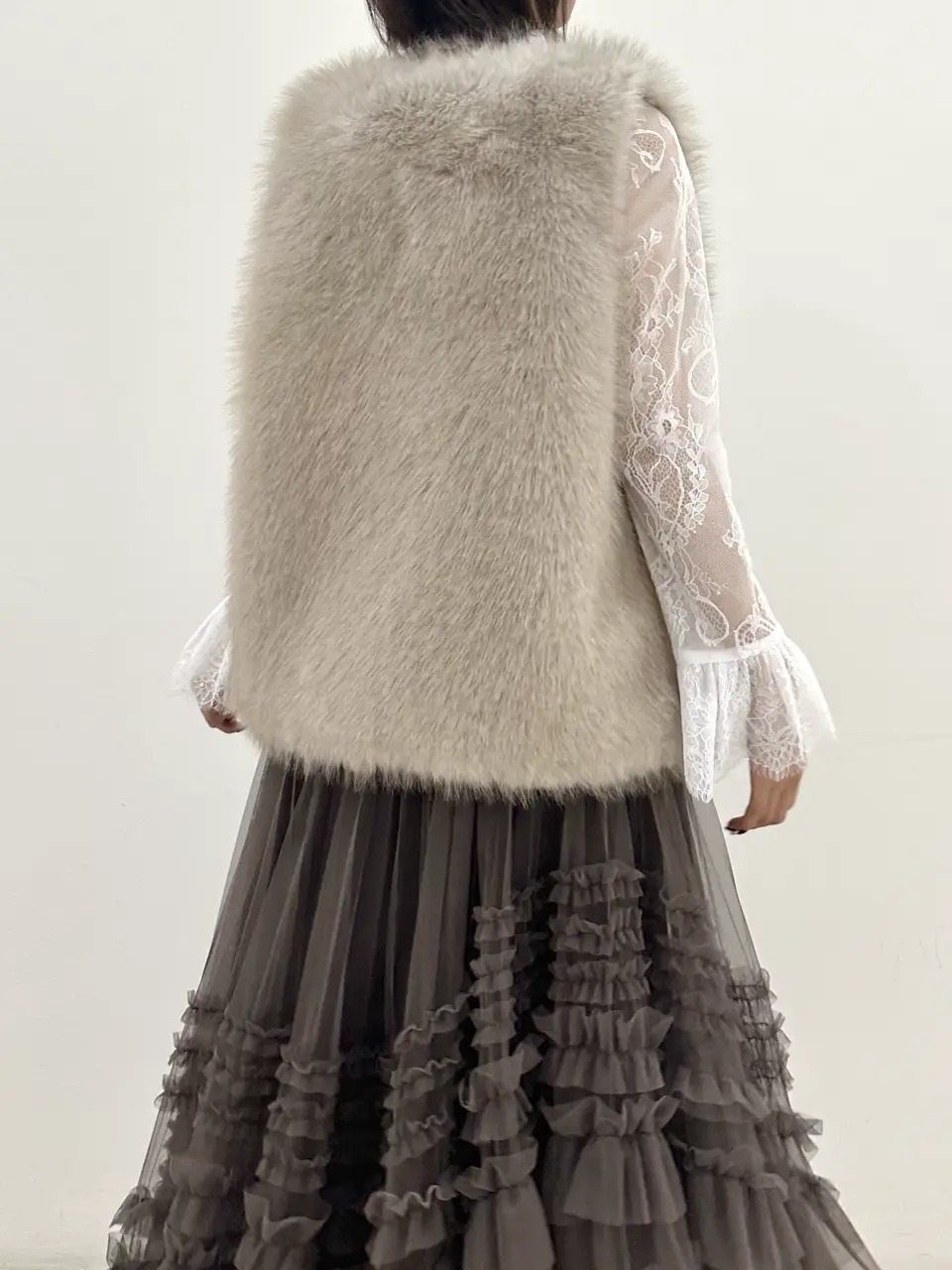 GRACE CONTINENTAL MORITA AI コーディネート画像