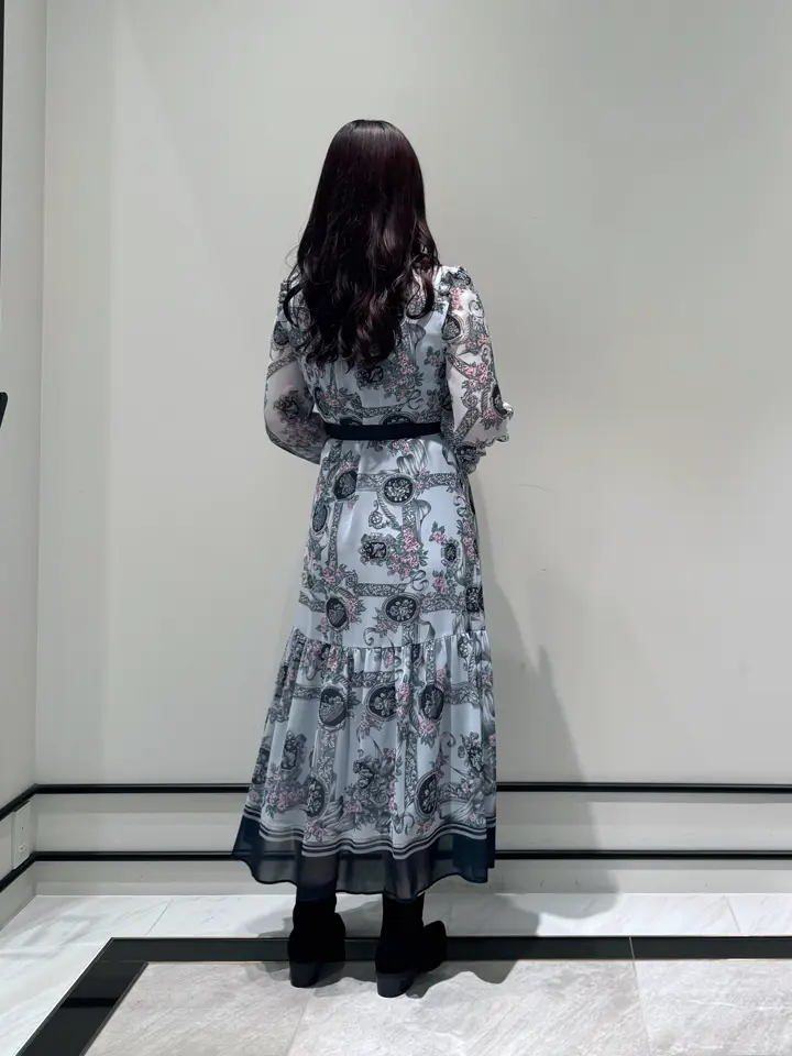 GRACE CONTINENTAL MOMOKO コーディネート画像