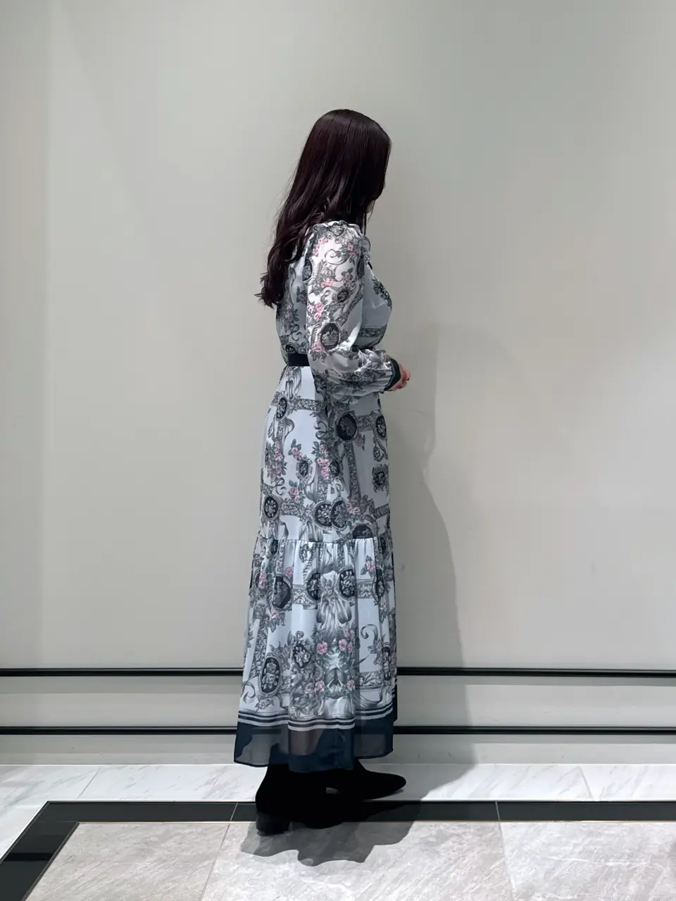 GRACE CONTINENTAL MOMOKO コーディネート画像