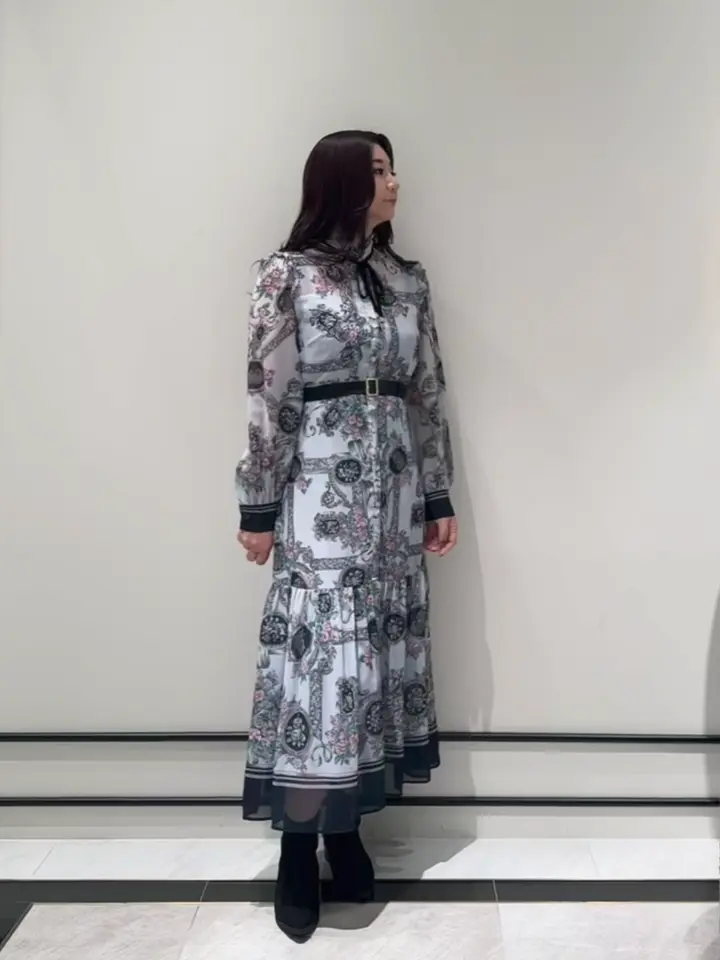 GRACE CONTINENTAL MOMOKO コーディネート画像