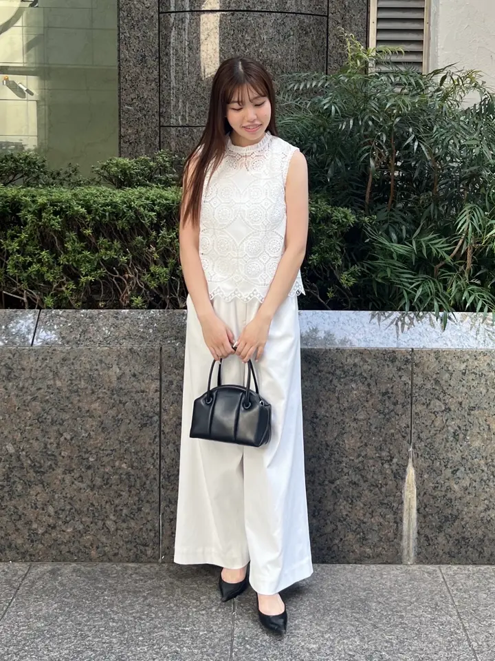 GRACE CONTINENTAL 赤坂 梨来 コーディネート画像