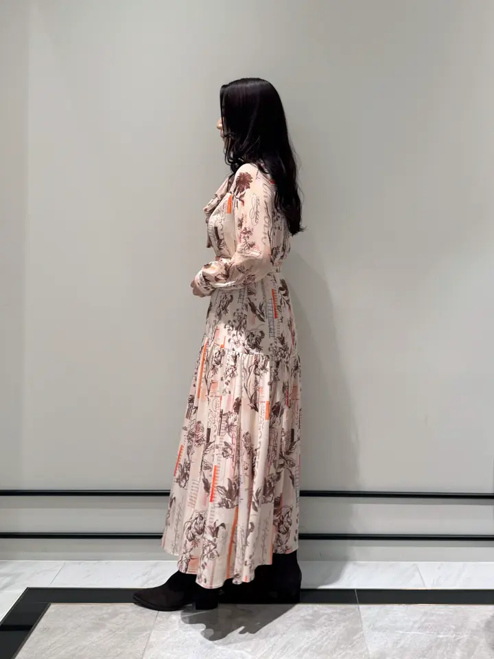 GRACE CONTINENTAL MOMOKO コーディネート画像