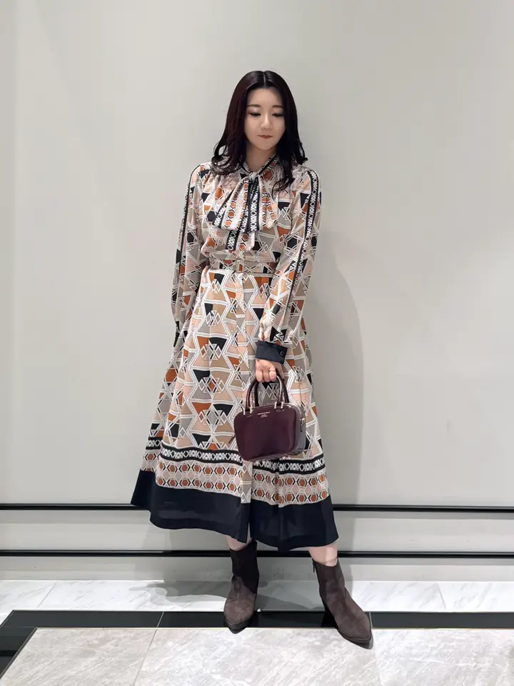 GRACE CONTINENTAL MOMOKO コーディネート画像