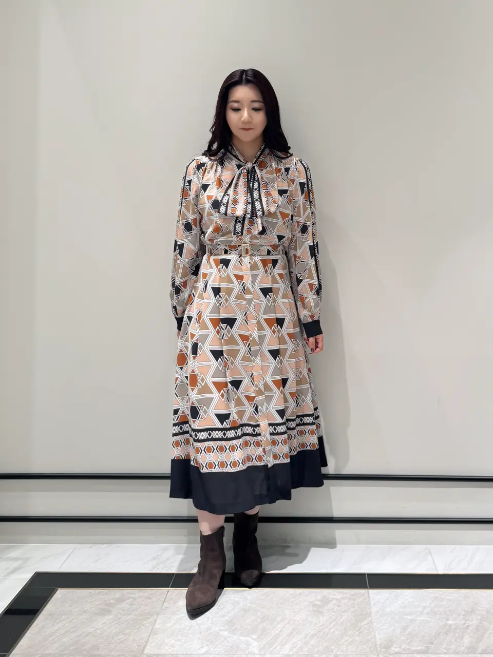 GRACE CONTINENTAL MOMOKO コーディネート画像