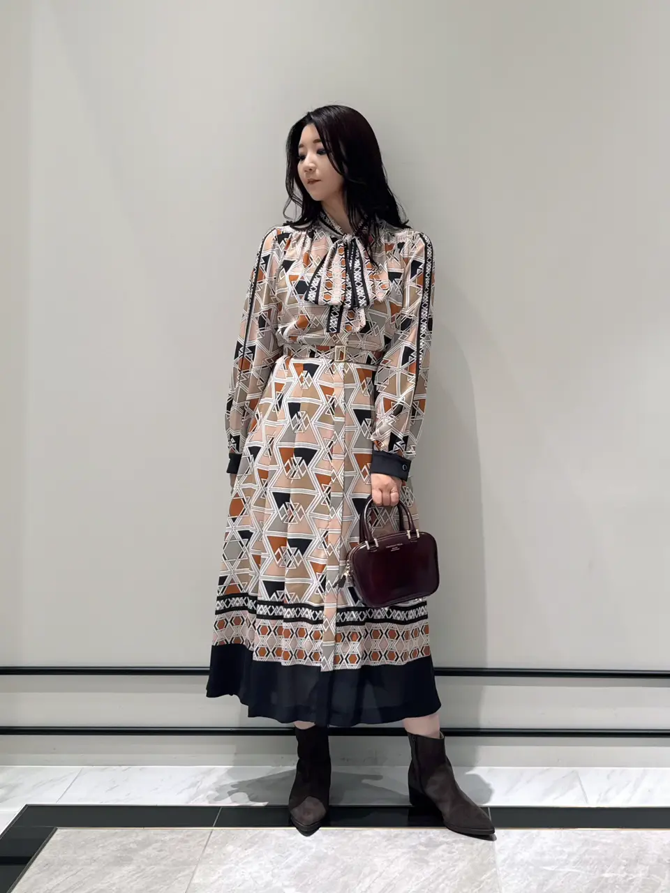 GRACE CONTINENTAL MOMOKO コーディネート画像