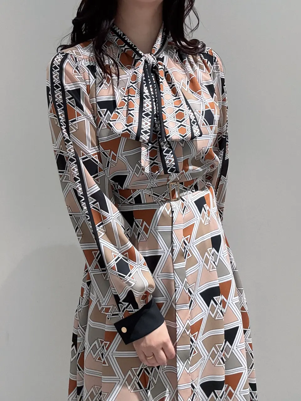 GRACE CONTINENTAL MOMOKO コーディネート画像