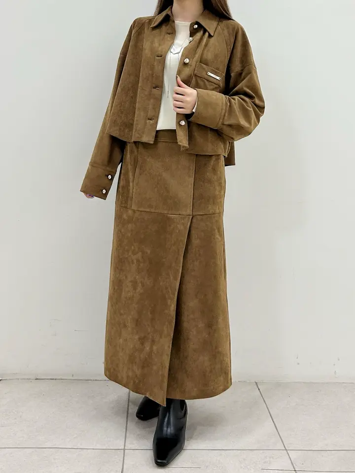 GRACE CONTINENTAL Miu Akamatsu コーディネート画像