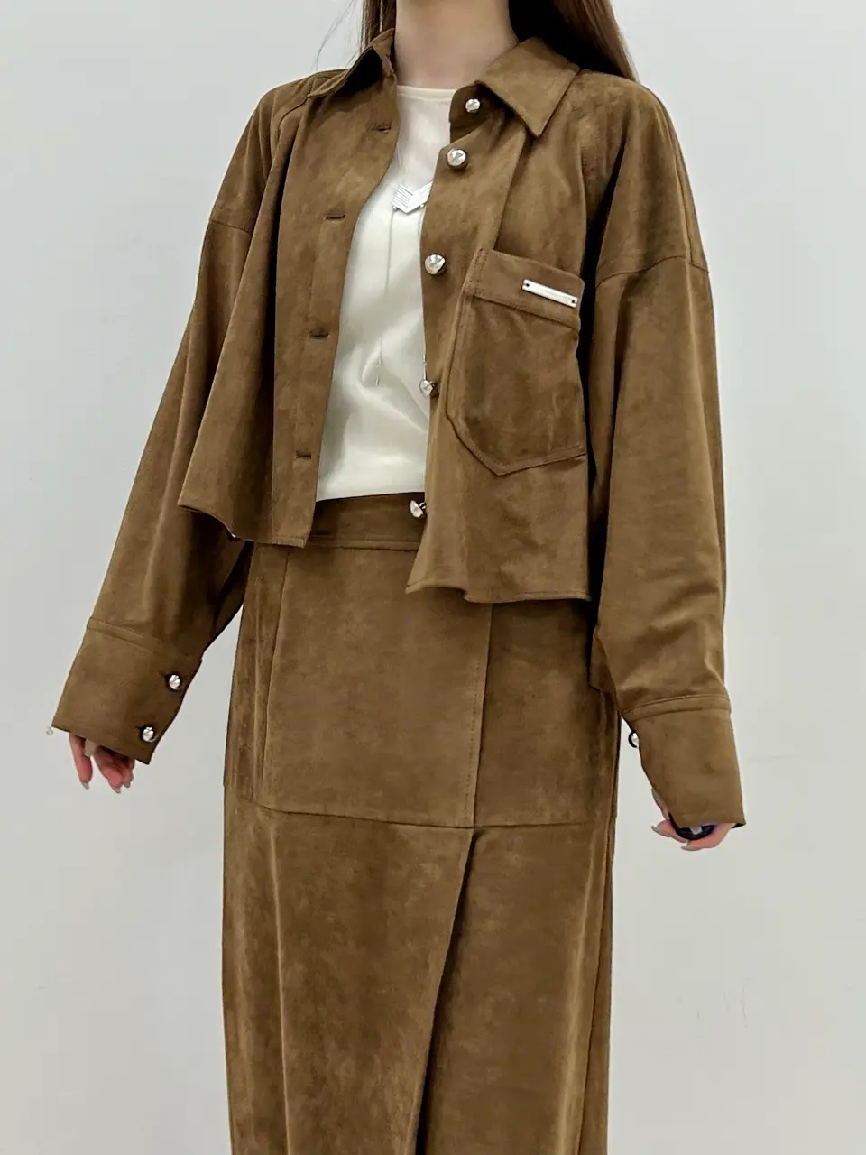 GRACE CONTINENTAL Miu Akamatsu コーディネート画像