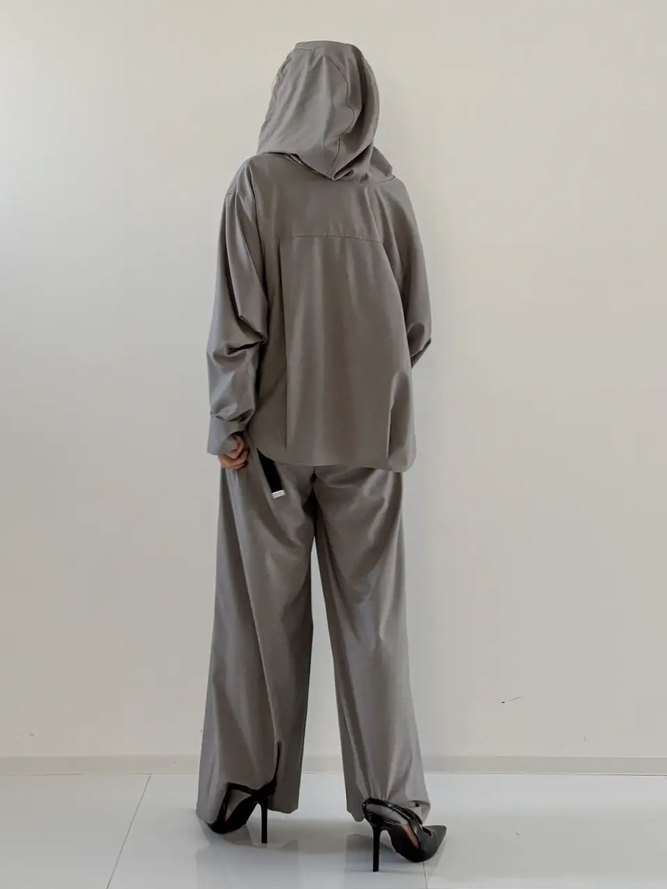 GRACE CONTINENTAL Yuuki NOZAWA コーディネート画像