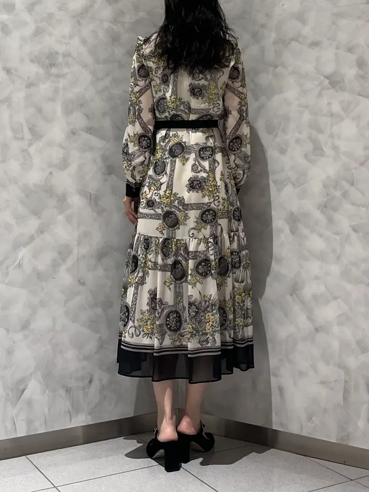 GRACE CONTINENTAL OZAWA コーディネート画像