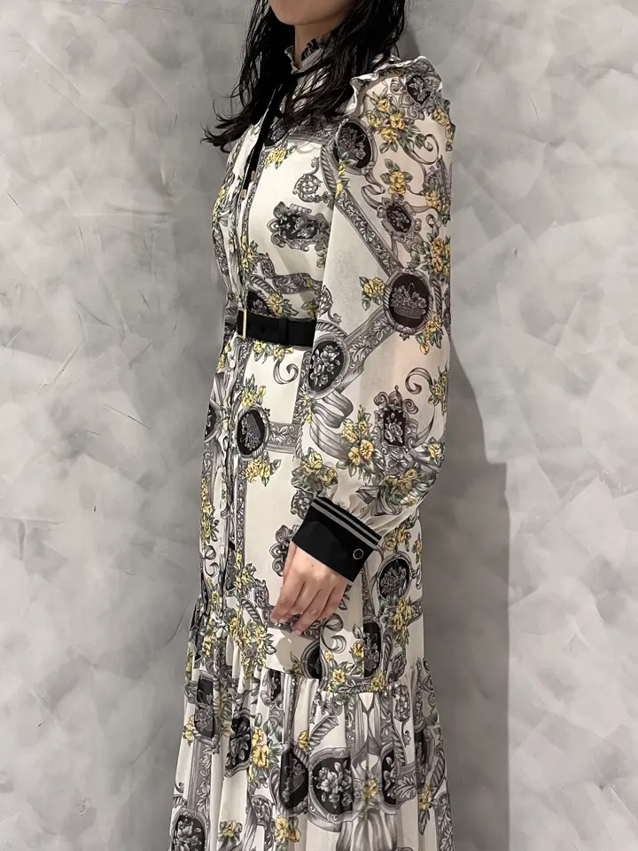 GRACE CONTINENTAL OZAWA コーディネート画像