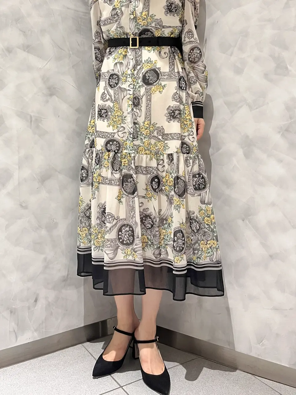 GRACE CONTINENTAL OZAWA コーディネート画像