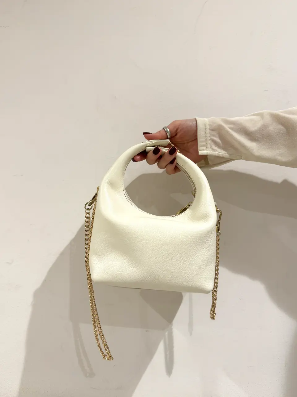 GRACE CONTINENTAL 伊藤　静華 コーディネート画像