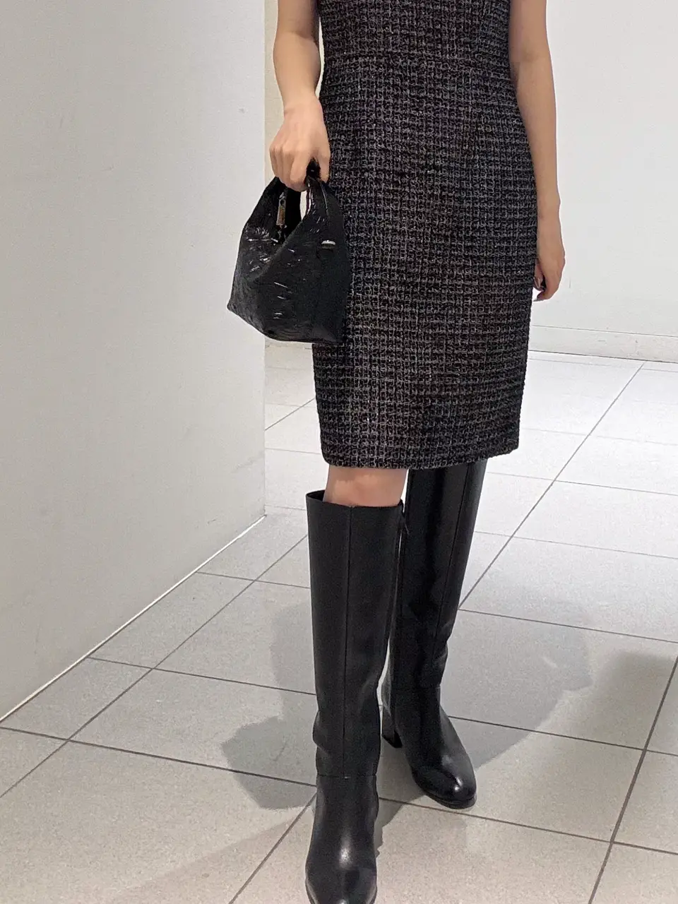 GRACE CONTINENTAL 王　宇キン コーディネート画像