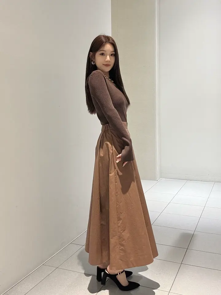 GRACE CONTINENTAL 王　宇キン コーディネート画像