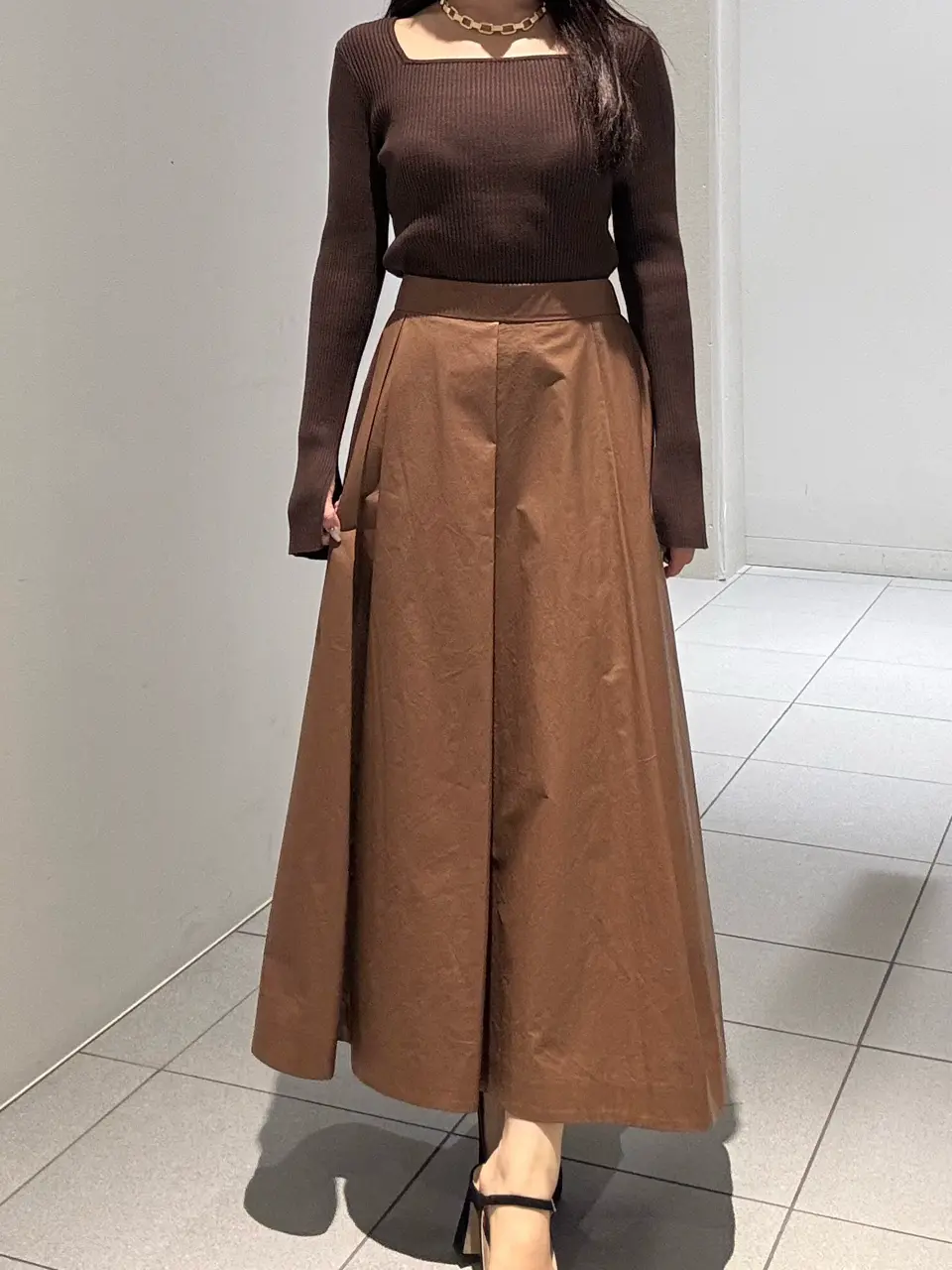 GRACE CONTINENTAL 王　宇キン コーディネート画像