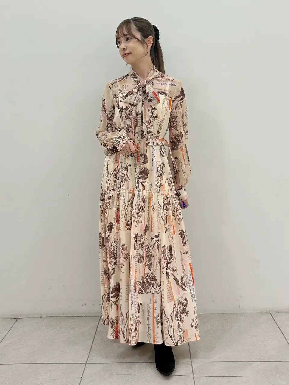  Miu Akamatsu コーディネート画像