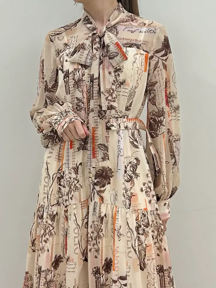 GRACE CONTINENTAL Miu Akamatsu コーディネート画像