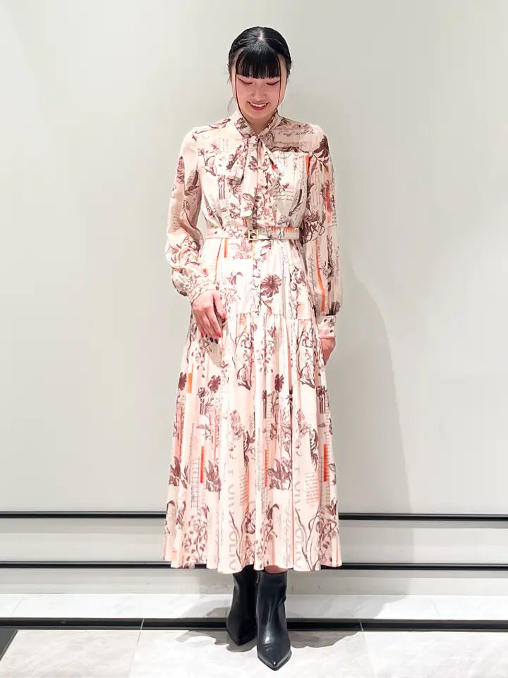 GRACE CONTINENTAL CHISAKO.S コーディネート画像