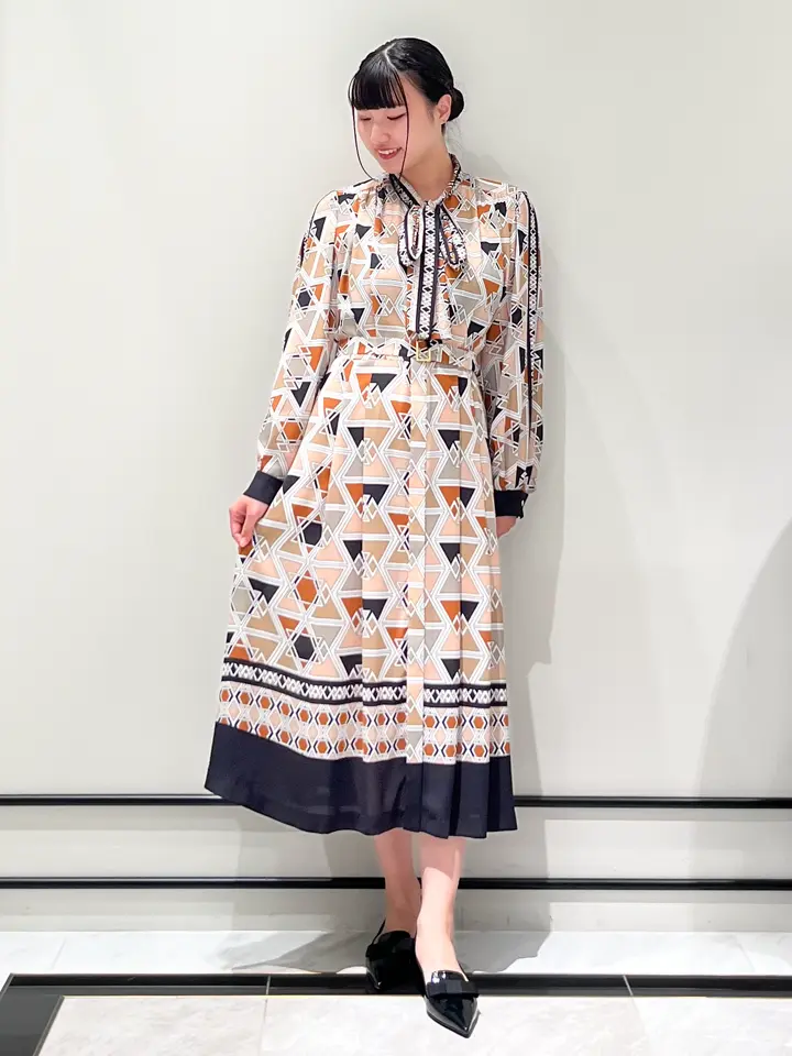 GRACE CONTINENTAL CHISAKO.S コーディネート画像