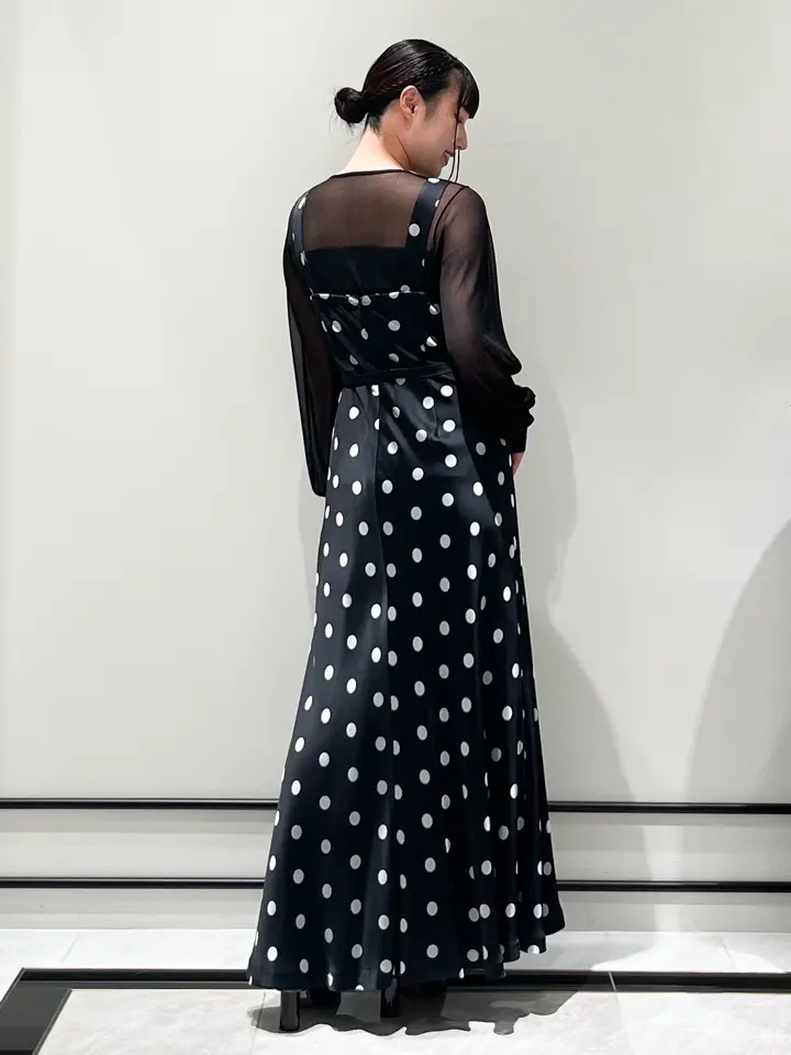 GRACE CONTINENTAL CHISAKO.S コーディネート画像