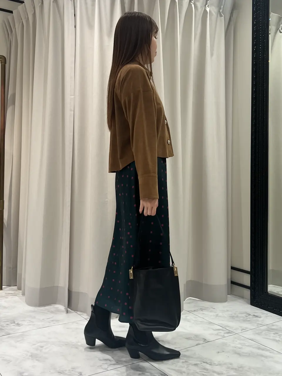 GRACE CONTINENTAL 赤坂 梨来 コーディネート画像