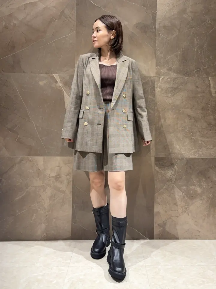 GRACE CONTINENTAL 穐山　香織 コーディネート画像