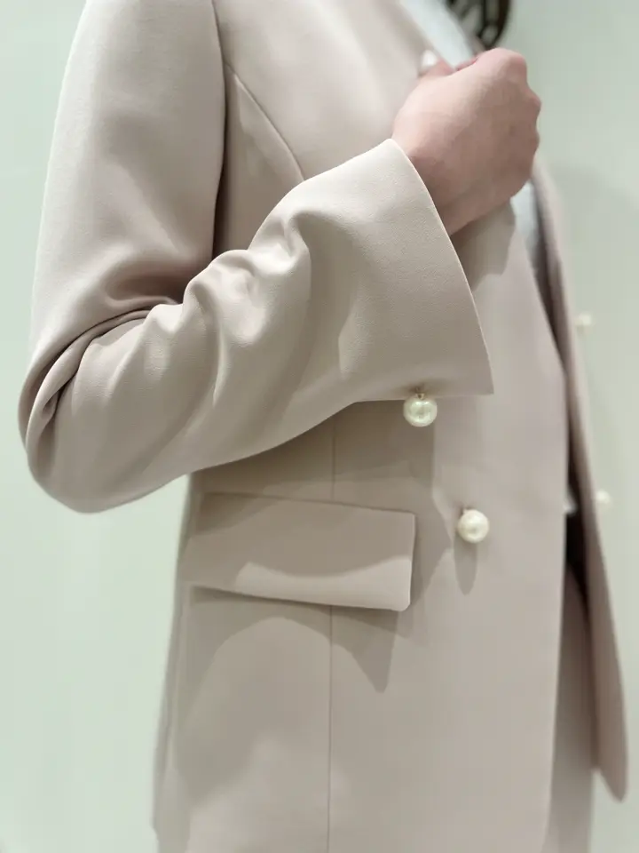 GRACE CONTINENTAL Hotei コーディネート画像