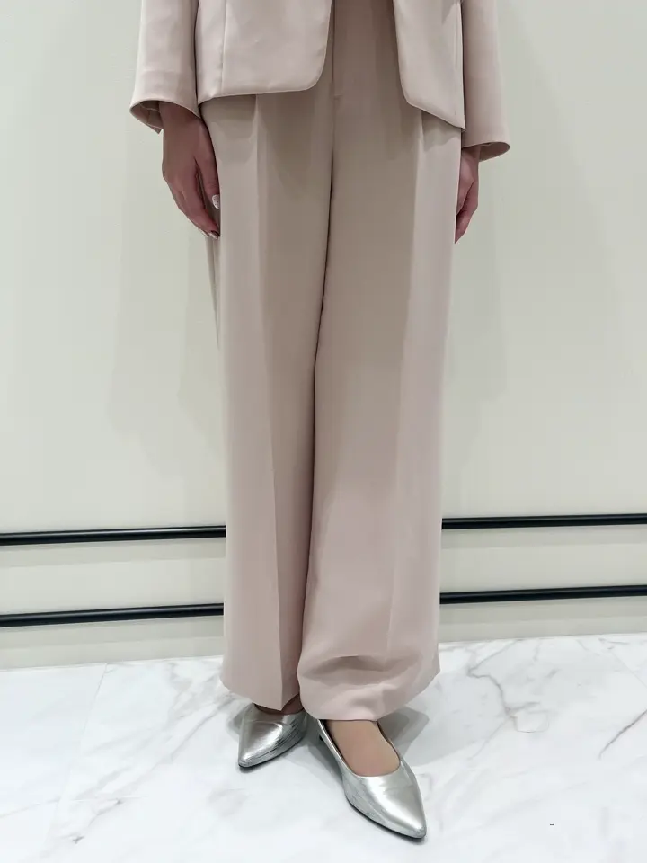 GRACE CONTINENTAL Hotei コーディネート画像