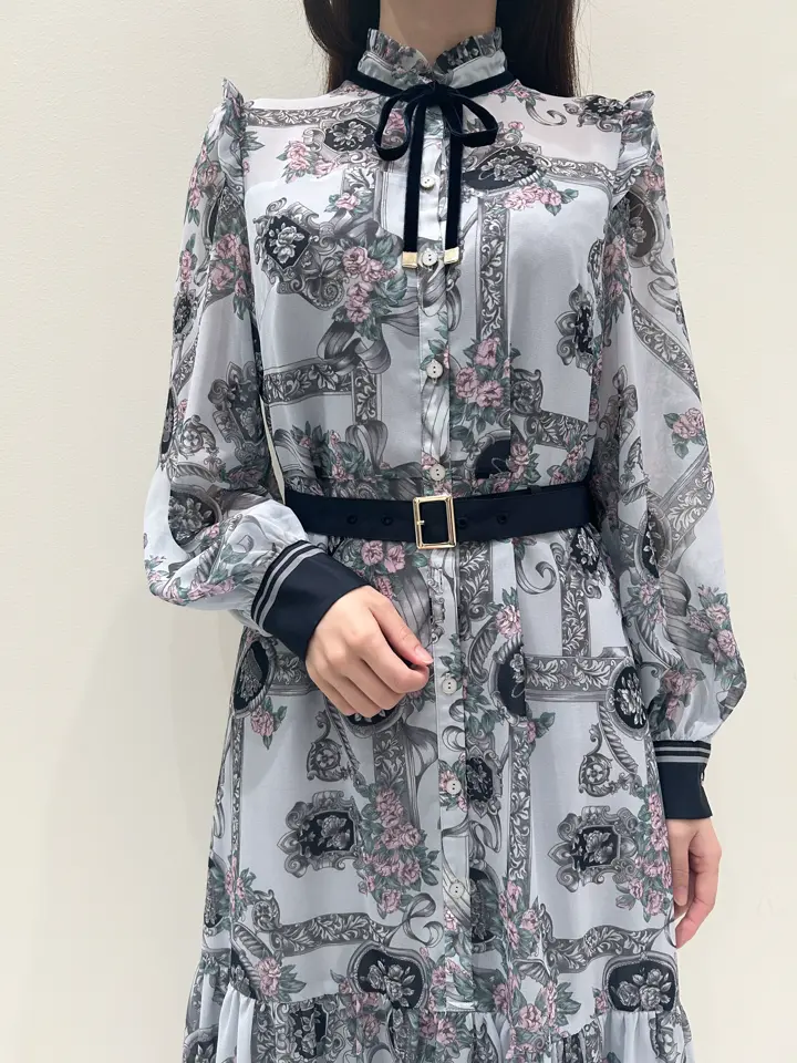 GRACE CONTINENTAL 若園　ひかり コーディネート画像