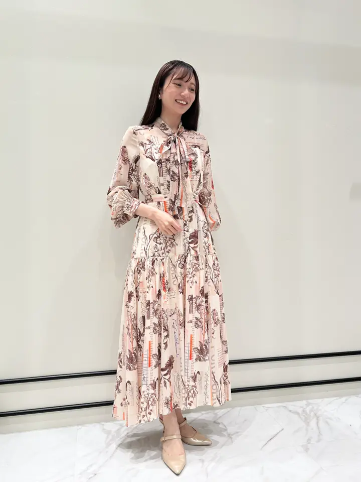 GRACE CONTINENTAL 若園　ひかり コーディネート画像