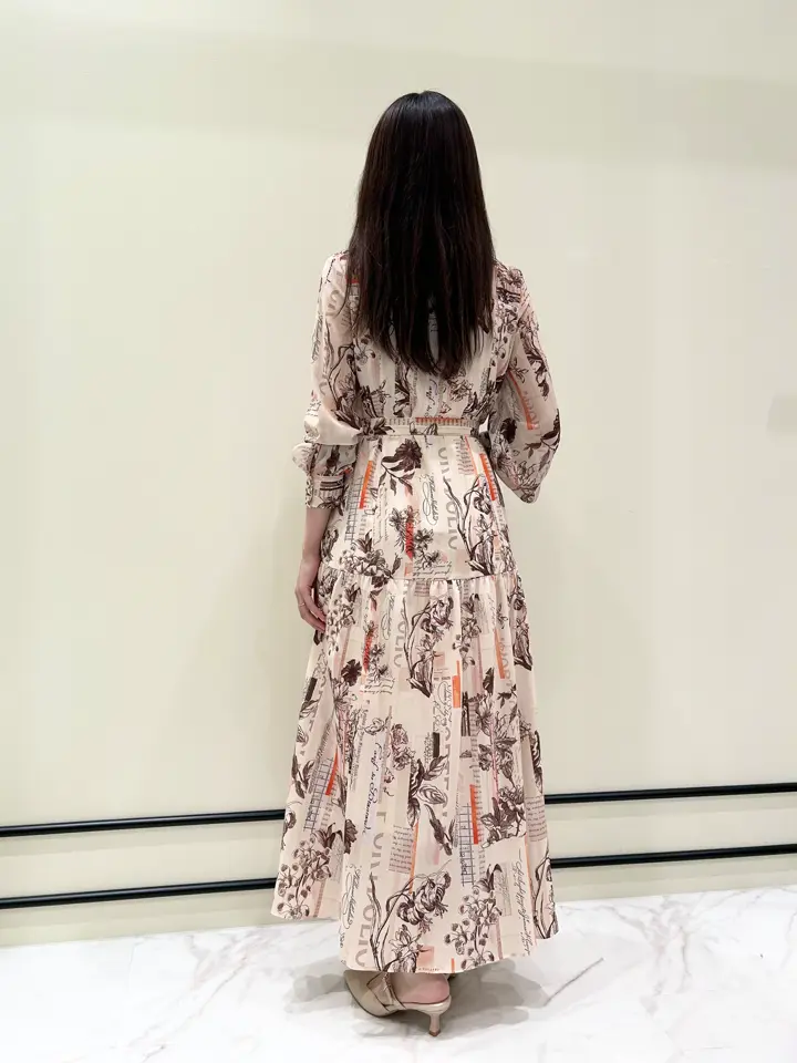 GRACE CONTINENTAL 若園　ひかり コーディネート画像