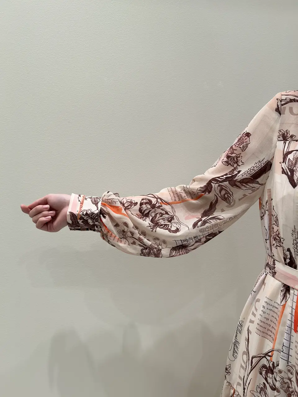 GRACE CONTINENTAL 若園　ひかり コーディネート画像