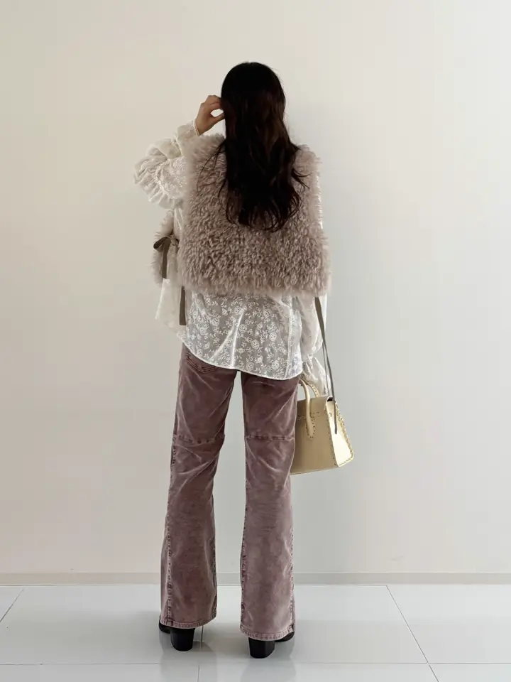 GRACE CONTINENTAL Hikaru Okada コーディネート画像