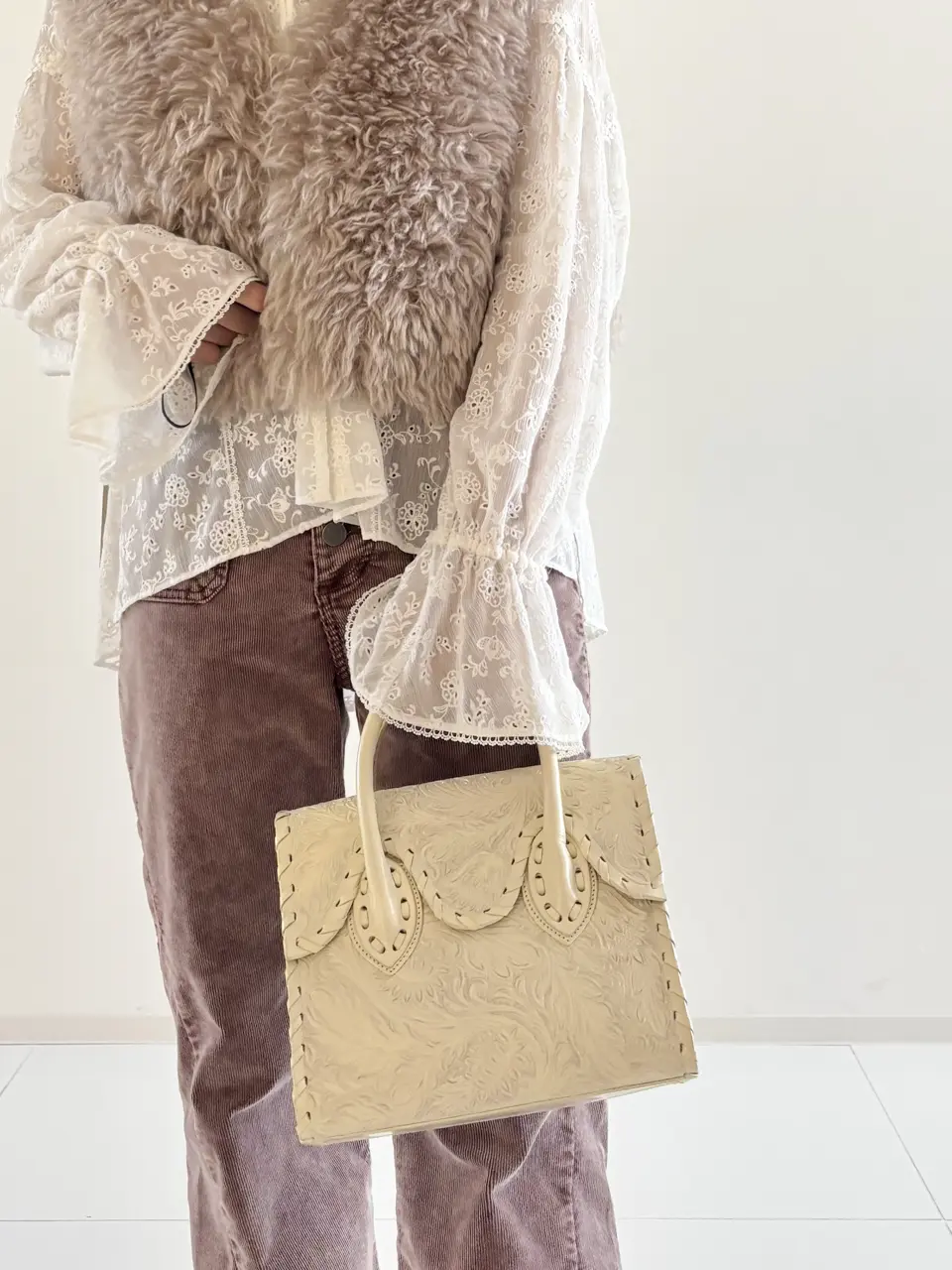 GRACE CONTINENTAL Hikaru Okada コーディネート画像